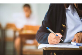 bacul de toamna in pericol peste 700 de elevi din iasi risca sa piarda a doua sansa 688f5a5b539bc