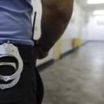 barbat retinut dupa ce si a sechestrat partenera si a incercat sa o violeze politia sustine ca femeia a refuzat ordinul de protectie 688f5e47a80e4