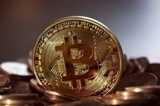 bitcoin depaseste pentru prima data pragul de 124 000 de dolari 689db02a9c0d4