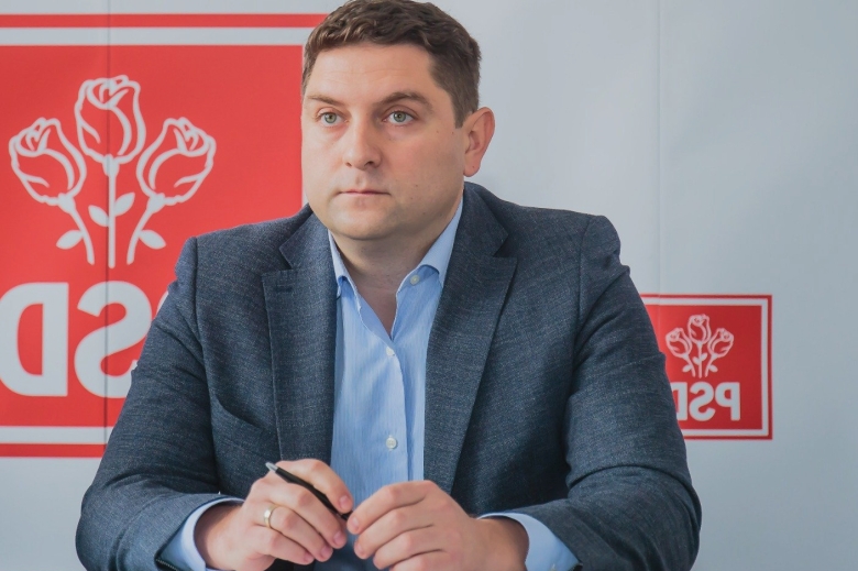 bogdan cojocaru acuza ca vizita premierului la iasi a fost tinuta la secret parca bolojan ar fi venit clandestin 68a9bc3d795c0