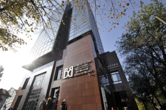 bursa de la bucuresti a castigat aproape 22 miliarde de lei la capitalizare in aceasta saptamana 6898a8f289583