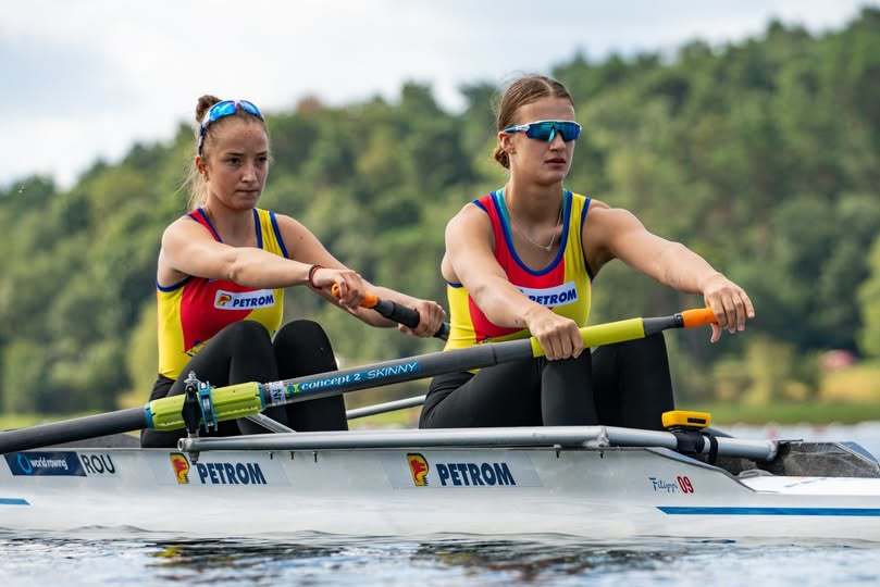 canotaj aur pentru echipajul feminin de dublu rame feminin la cm under 19 68985f7b1f5fa