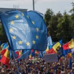 cetateni moldoveni oficiali si jurnalisti amenintati cu moartea in preajma zilei independentei anuntul politiei 68af17ddca291