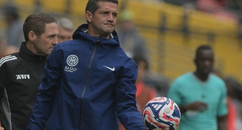 chivu dupa ce francezii thuram si bonny au marcat pentru inter acum sunt pe cale sa invat limba franceza 68ad6fba4e1c4