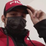 cine este batausul care l a luat la pumni pe livratorul strain pe pagina sa de socializare are poze cu marijuana si arme albe 68b0a16e70a65