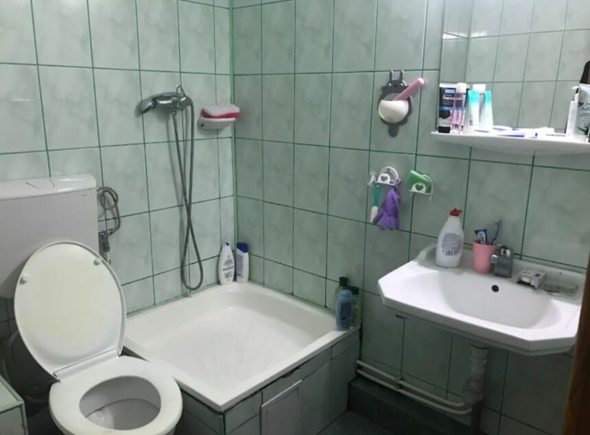 coada mare la baile caminelor universitatii 11 firme vor sa modernizeze spatiile uaic iasi 689542627789e