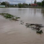 cod portocaliu de inundatii viituri rapide si scurgeri pe versanti in 6 judete recomandarile hidrologilor pentru populatie 68a304c32f9e5