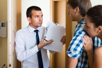 companiile rusesti vor fi obligate sa fie vigilente si sa caute extremisti printre clientii lor 6893a2fb0bb96