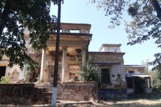 conacul unui fost ministru iesean readus la viata trei licitatii consecutive pentru salvarea monumentului fost spital de nebuni ploaie de oferte dupa cresterea pretului cu 60 68ad7c122c6f1