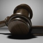 condamnare cu suspendare pentru contabila a sase scoli din timis acuzata ca a delapidat peste 2 milioane de lei 68a5d2e0413d9