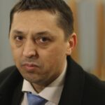 conditia lui daniel david pentru a demisiona din functie daca plecarea mea ar fi rezolvat aceasta problema financiara as fi facut o demult 68a81264bc50c