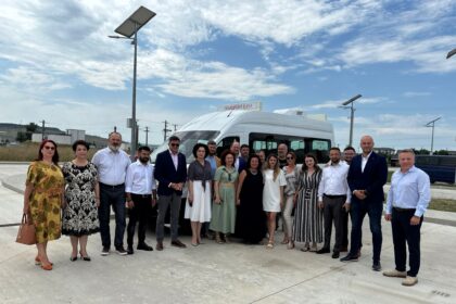 corpul de control trimis sa verifice achizitia de microbuze scolare la suprapret va ajunge si la iasi 689b31c2cc920