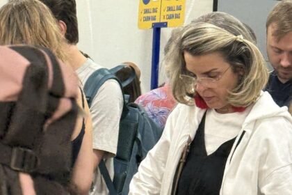 cristela georgescu vacanta in grecia suveranisti de carton isi fac concediile in europa aia pe care o hulesc 68aadd8c2f94f