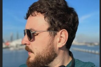 cum a scapat de puscarie fiul unuia din marii proprietari de podgorii din iasi detalii soc din dosar cearta cu injunghieri de la adancimea araturii avea la el 9 cutite si o maceta 68a52c7cbb7a2