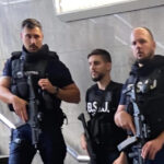 de ce sunt jandarmi inarmati in statiile de metrou din bucuresti explicatia oficiala a institutiei 689b45cbc4d50