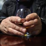 decesele cauzate de cancerul asociat consumului de alcool aproape s au dublat in ultimii 30 de ani avertizeaza expertii 688f2254279f2