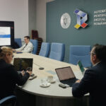 desi are trei oameni la comunicare autoritatea pentru digitalizarea romaniei a apelat si la serviciile unei firme cu un singur angajat 689dd48ef2086