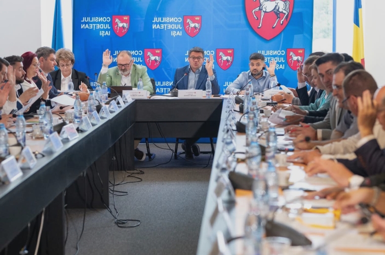 discriminare copiii din centrele dgaspc iasi zero sprijin pentru tabere in timp ce consiliul judetean se lauda cu gesturi umanitare platite din buget 68a3220592d34