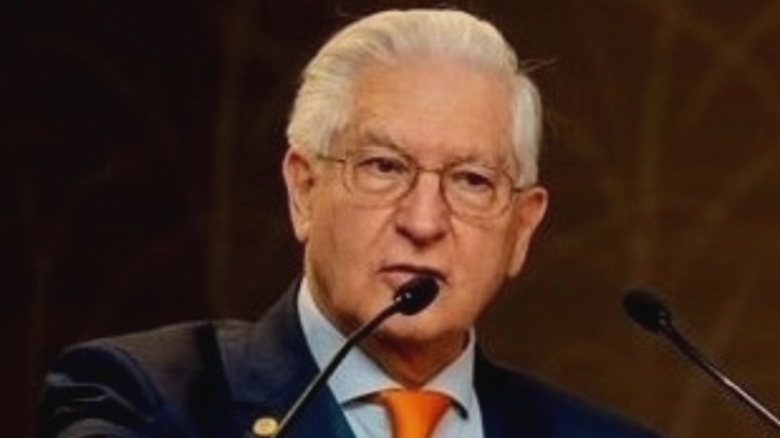 doua alimente consumate de toata lumea care ne seaca de energie medicul vlad ciurea sustine ca acestea incetinesc activitatea creierului 68ad8f2db911d