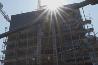 drama muncitorilor romani din germania nu si au primit salariile la doi ani dupa ce au construit un spital oamenii sunt disperati 68ae9aea3d577