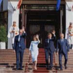 emmanuel macron si donald tusk au tinut discursuri in limba romana la chisinau viitorul republicii moldova este in uniunea europeana video 68b00ddff3a9b