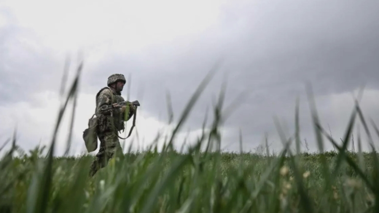 europenii vor crearea unei zone tampon de 40 de kilometri in ucraina planul include si trimiterea de trupe nato pe teritoriul tarii vecine 68b28c1f4d649