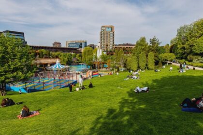 festivalul magicludic revine in gradina palas cu sarbatoarea copilariei ateliere orasel gonflabil petreceri dedicate celor mici si zone pentru joaca sunt surprizele acestei editii 68b182c44a5ef