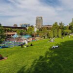 festivalul magicludic revine in gradina palas cu sarbatoarea copilariei ateliere orasel gonflabil petreceri dedicate celor mici si zone pentru joaca sunt surprizele acestei editii 68b189a22437a