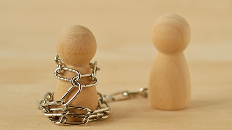 fiica unui barbat violent mi as fi dorit din toata inima sa cresc mai bine fara tata decat intr o familie distrusa cu scandaluri 689b974ed20d4