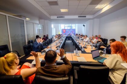 filantropia caracteristica cj iasi vorbe multe fapte putine spre deloc 689c67fe0876c