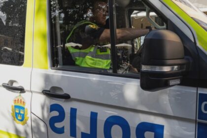 focuri de arma in apropierea unei moschei din suedia cel putin doua persoane au fost ranite 689f3b061da94