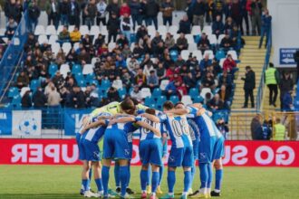 fotbal start in runda a iv a a ligii a ii a de fotbal in care are loc derby ul fc voluntari politehnica iasi 68a7cb4d89825