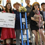 galerie foto un bulldog francez fara par a fost declarat cel mai urat caine din lume petunia a castigat un premiu de 5 000 de dolari 689763e9c38c1