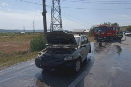 grav accident rutier dupa ce un sofer a iesit din curte fara sa se asigure victimele sunt doua persoane 68b4429925ebb