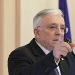 guvernatorul bancii nationale a romaniei nu sunt singur ca o sa ne incadram in tinta de deficit de 7 689b3de568abf