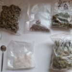 iasi mascatii au spart usa unor traficanti de droguri cu cat vindeau acestia gramul 6893913f59a29