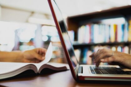 iasul sparge tiparele educatia informala ii lasa in urma pe profesorii blocati in manuale 68ae95aaccb3c