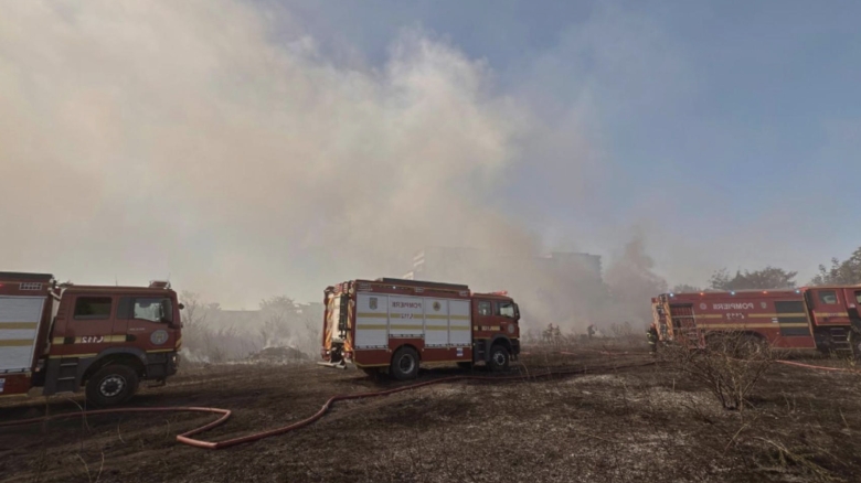 incendiu de vegetatie in sectorul 6 a fost emis un mesaj ro alert foto video 68b05b29400e8