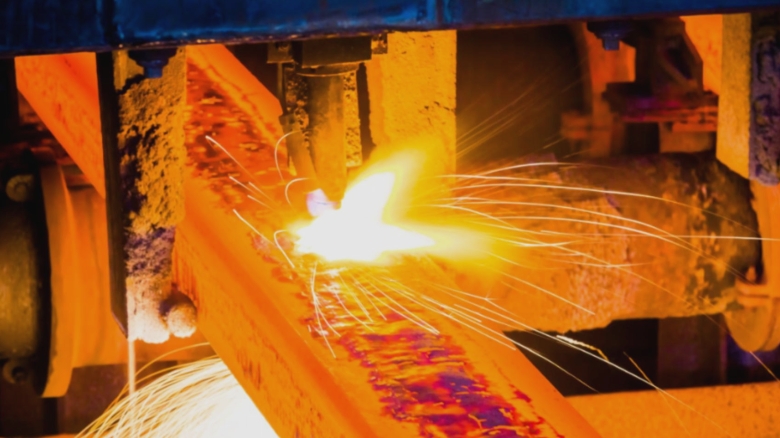 industria romaneasca se prabuseste greii siderurgiei trag obloanele si trimit oamenii in somaj tehnic 68b4a8a7b880f