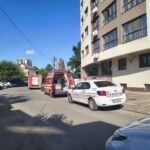 interventie medicala de urgenta pompierii nevoiti sa sparga usa 688e1f31ba7b3