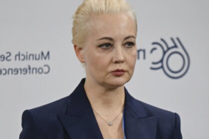 iulia navalnaia mesaj pentru trump si putin inainte de summitul de la alaska trebuie sa luati o decizie ireversibila 689f4b9d8956b