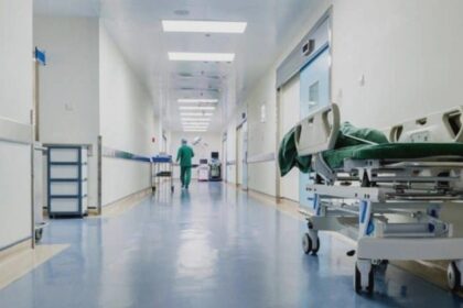 jaf ca in filme intr un important spital din iasi o pacienta a ramas fara 3 500 de lei bijuteriile de aur si cardurile bancare in timp ce era internata la chirurgie 68af8f7f6b2ea