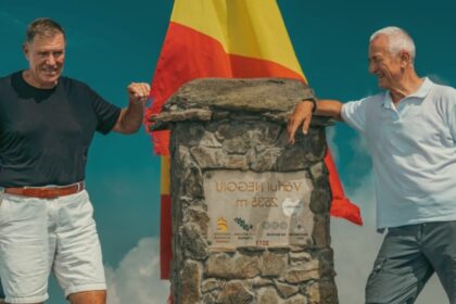 klaus iohannis s a refugiat in munti in timp ce anaf ii cere sa restituie circa 1 milion de euro din chirii foto 68a320ec5bccd