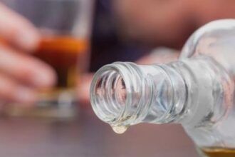 la 66 de ani in coma din cauza consumului de alcool pacienta a fost preluata de pe strada la iasi 68a3cfd653960