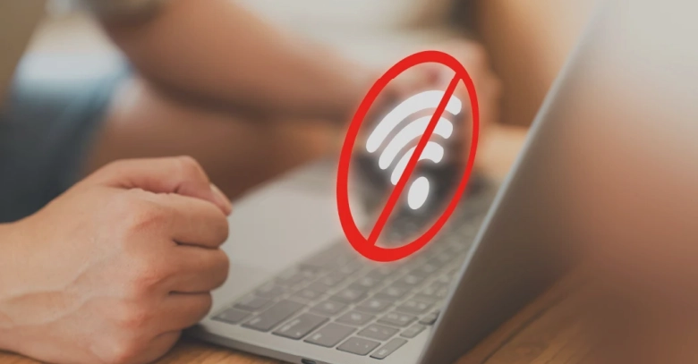 locuitorii din zona chimiei metalurgiei au ramas astazi fara servicii de internet si tv dupa ce mai multe cabluri au fost dezafectate 68a4555a5a402