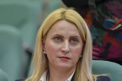 medicul beatrice mahler la fiecare 2 minute in lume un om afla un diagnostic greu are cancer pulmonar 688c9c0c98922