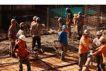 muncitor necalificat curier si paznic cariera pe care o ofera romania 68945dd217827