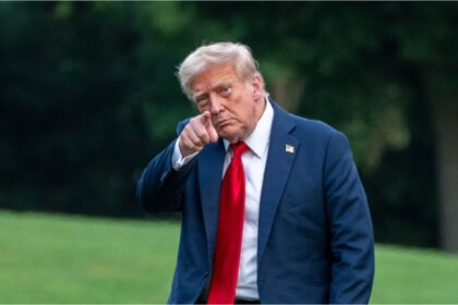 news alert trump reactie la declaratiile provocatoare ale lui medvedev am ordonat pozitionarea a doua submarine nucleare in apropierea rusiei 688d13147baa4