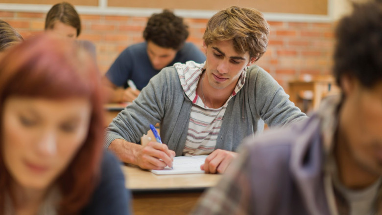 noi reglementari referitoare la acordarea burselor pentru studenti a fost publicat ordinul de ministru 6891a9c5830b0 1