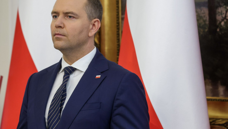 noul presedinte al poloniei controversatul karol nawrocki depune juramantul miercuri risc de blocaj politic in urmatorii ani 6892ea8257dbb